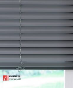 Rèm sáo nhôm màu đen sang trọng, lịch lãm, hiện đại